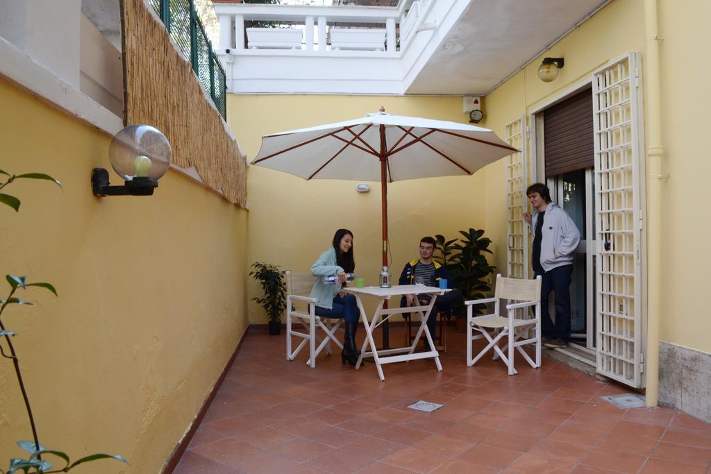 Tiziano 67 Rome Room photo